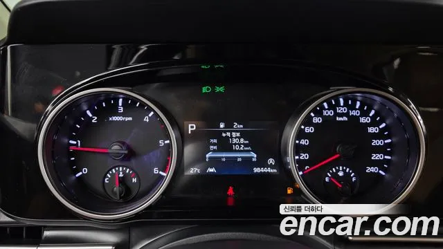 Kia Carnival 2022 thumb 2