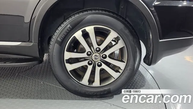 KGM Rexton 2014 thumb 10