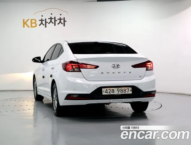 Hyundai Avante 2019 thumb 7