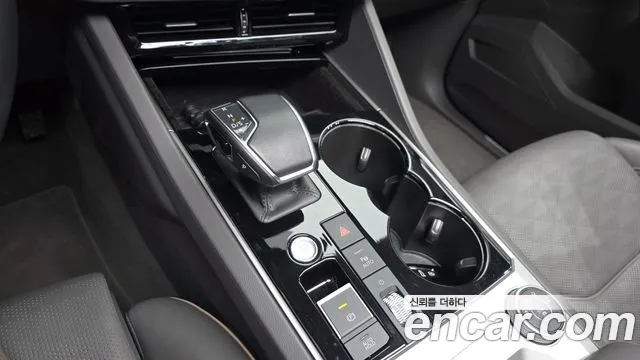 Volkswagen Touareg 2023 thumb 10