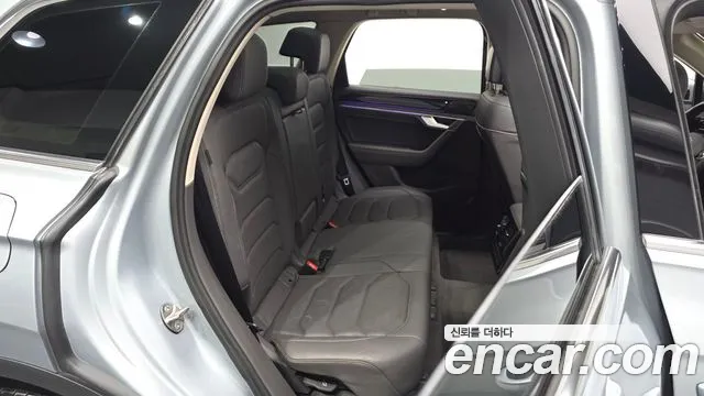 Volkswagen Touareg 2023 thumb 9
