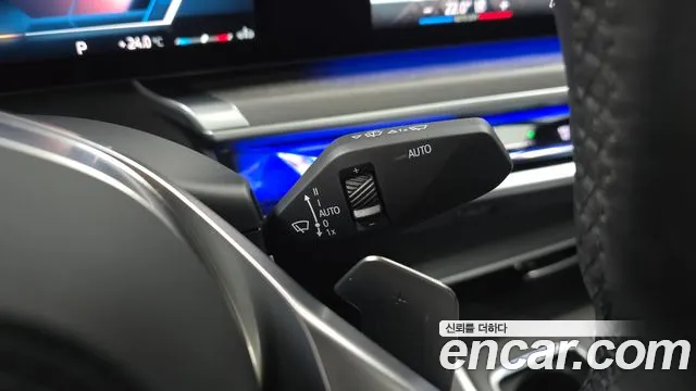 BMW 7 серии 2024 thumb 11