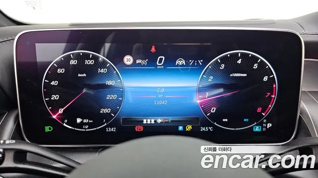 Mercedes-Benz GLC 2024 thumb 10