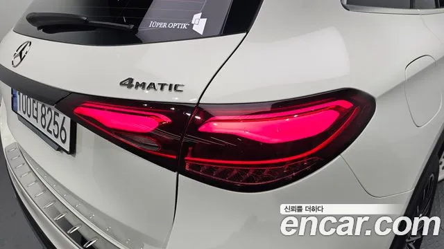 Mercedes-Benz GLC 2024 thumb 4