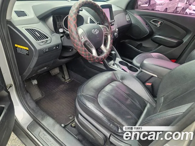 Hyundai Tucson 2012 thumb 12