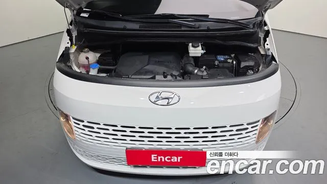 Hyundai Staria 2022 thumb 10