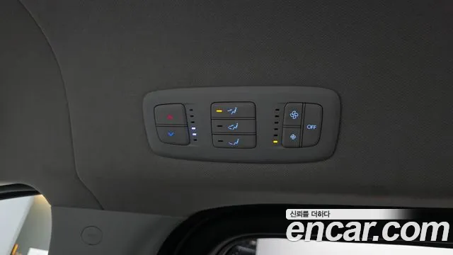 Hyundai Staria 2022 thumb 6