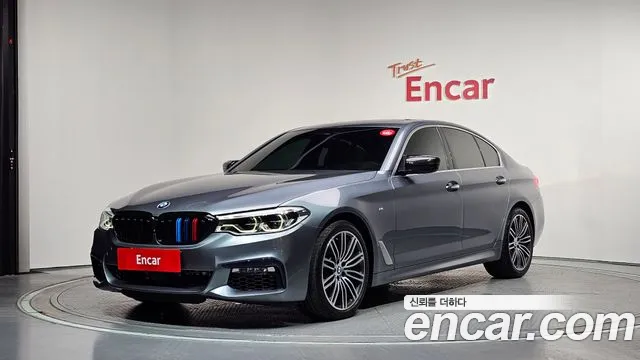 BMW 5 серии 2018 thumb 9
