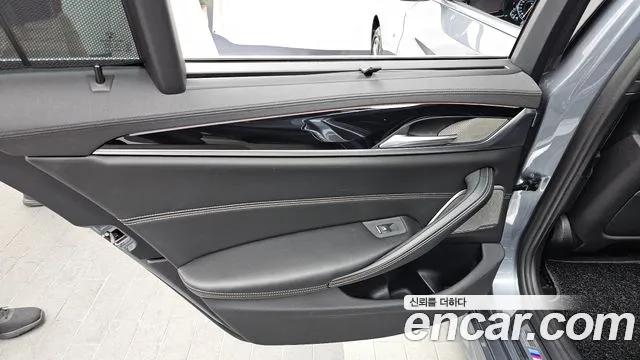 BMW 5 серии 2018 thumb 5