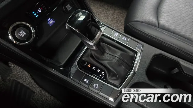 KGM Korando 2019 thumb 3