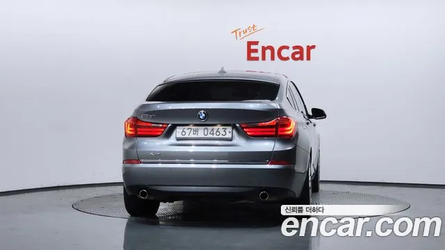BMW 5 серии Gran Turismo 2016 thumb 2