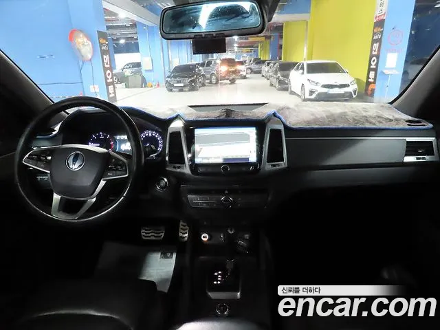 KGM Rexton 2019 thumb 2