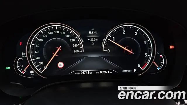 BMW 5 серии 2018 thumb 7