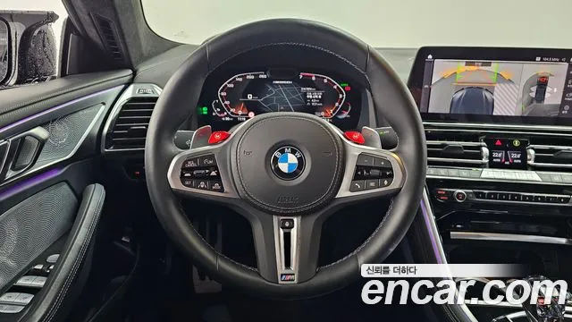 BMW 8 серии 2023 thumb 12