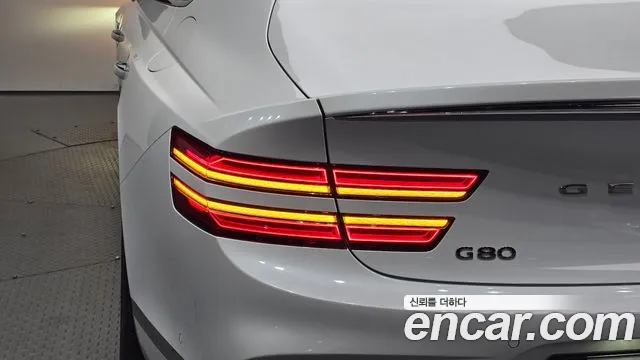Genesis G80 2025 thumb 4
