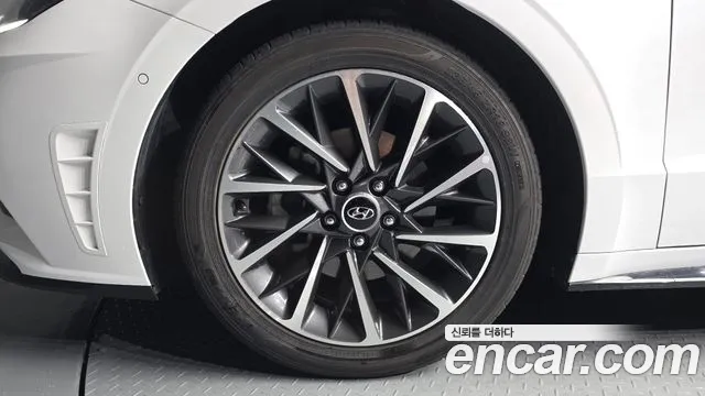 Hyundai Sonata 2021 thumb 10