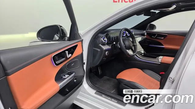 Mercedes-Benz C-Class 2023 thumb 3