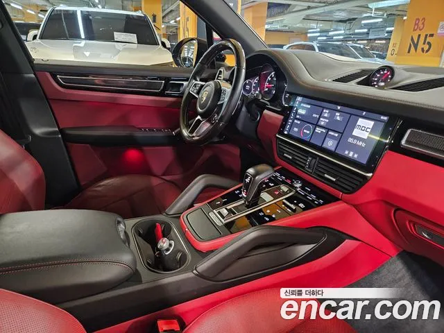 Porsche Cayenne 2019 thumb 11