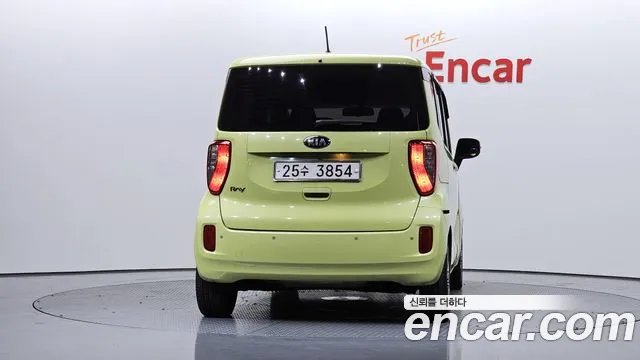 Kia Ray 2013 thumb 8