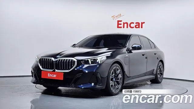 BMW 5 серии 2025 thumb 11