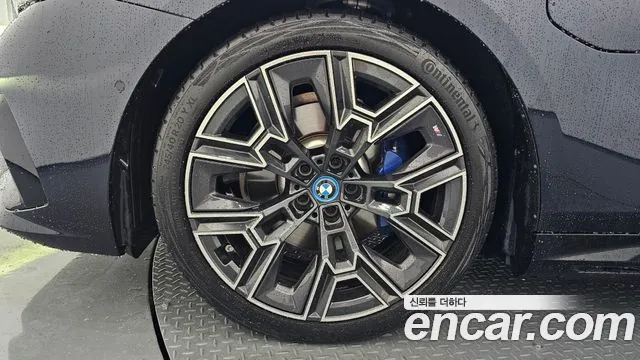 BMW 5 серии 2025 thumb 10