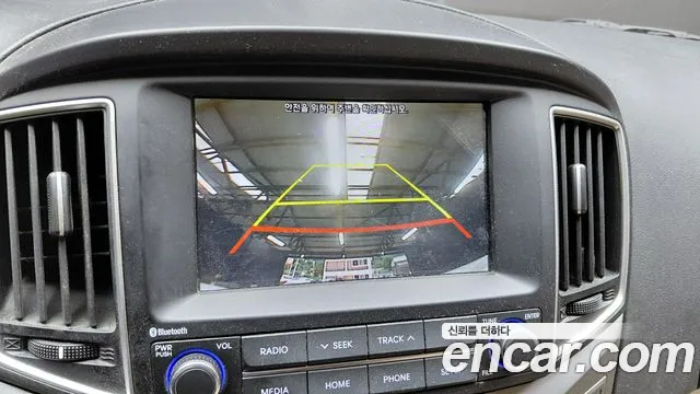 Hyundai Staria 2020 thumb 12