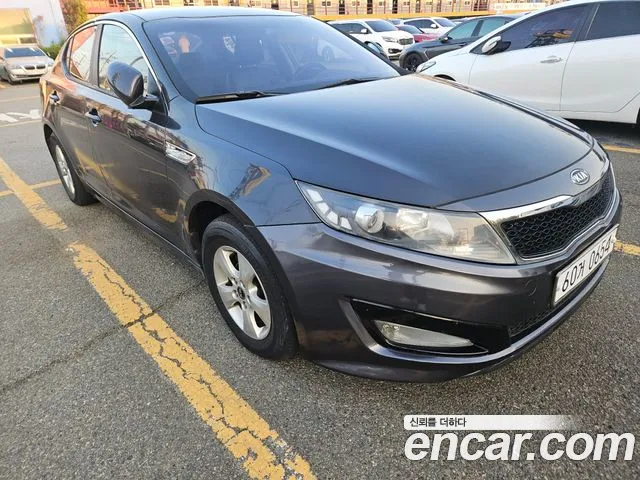 Kia K5 2011 thumb 10
