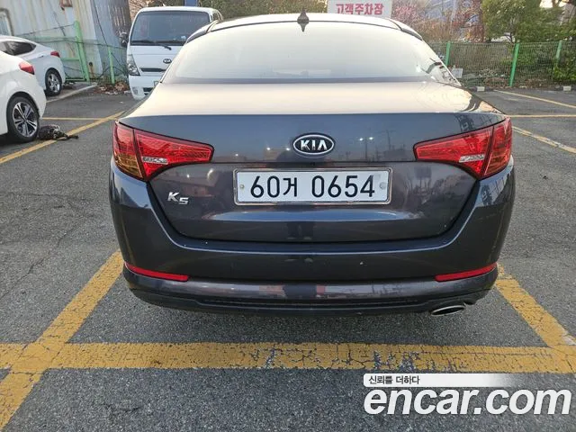 Kia K5 2011 thumb 4