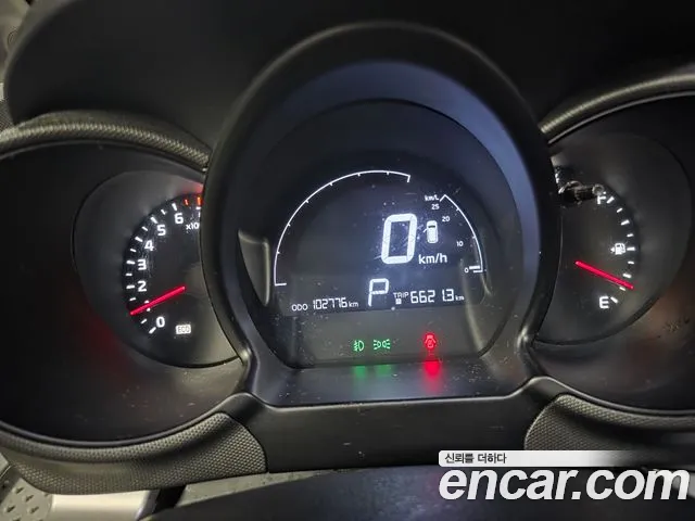 Kia Ray 2015 thumb 9