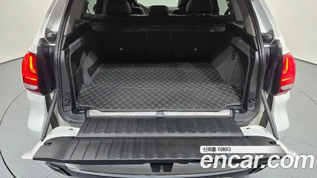 BMW X5 2016 thumb 8