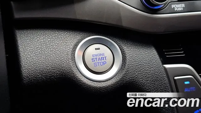 Hyundai Avante 2016 thumb 6