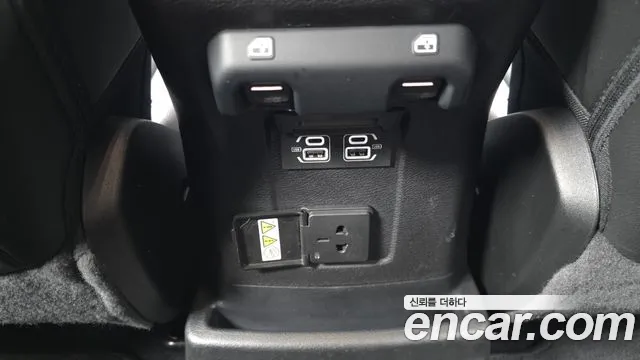 Jeep Wrangler 2021 thumb 7