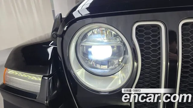 Jeep Wrangler 2021 thumb 12