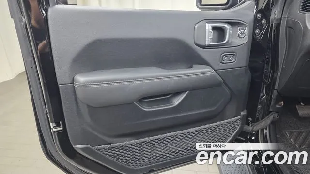 Jeep Wrangler 2021 thumb 8
