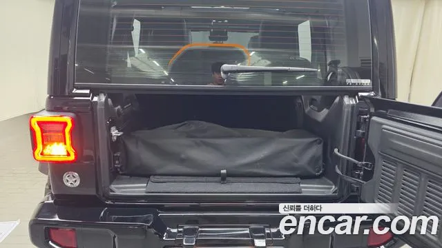 Jeep Wrangler 2021 thumb 2