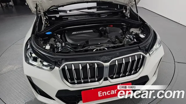 BMW X1 2024 thumb 12