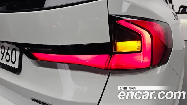 BMW X1 2024 thumb 8