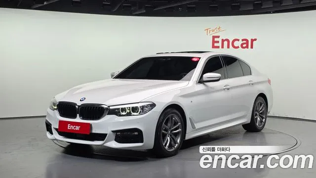 BMW 5 серии 2017 thumb 6