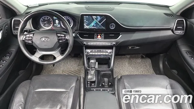 Hyundai Grandeur 2017 thumb 6
