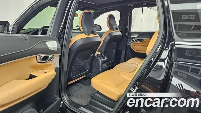 Volvo XC90 2022 thumb 8