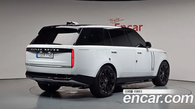 Land Rover Range Rover 2025 thumb 12