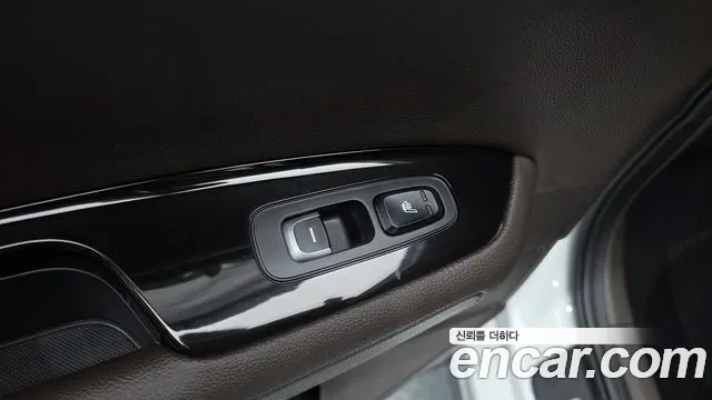 Kia Hybrid 2019 thumb 4
