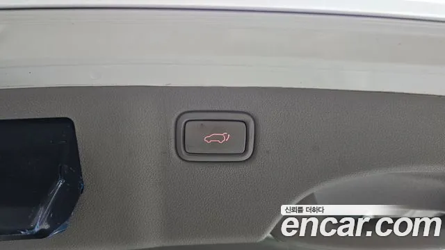 Kia Carnival 2017 thumb 12