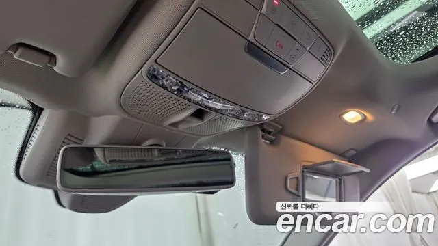 Mercedes-Benz E-Class 2019 thumb 6