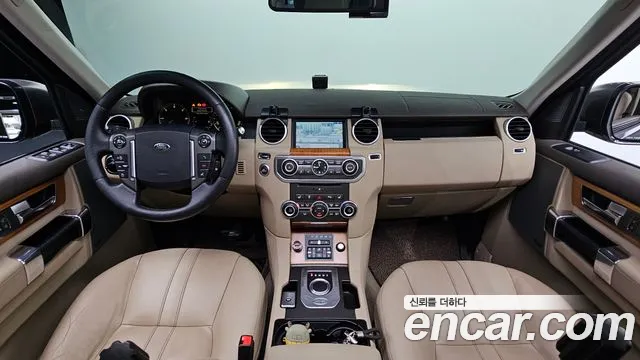 Land Rover Discovery 2014 thumb 2