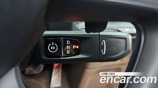 Kia EV9 2023 thumb 10