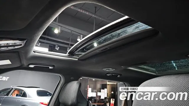 Kia EV9 2023 thumb 7