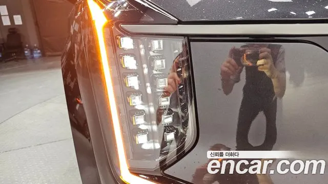 Kia EV9 2023 thumb 8
