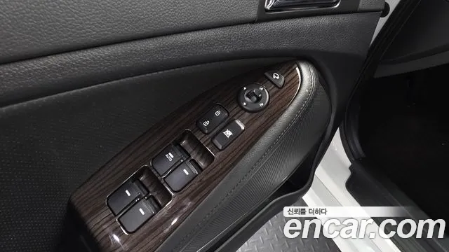 Kia K5 2013 thumb 12