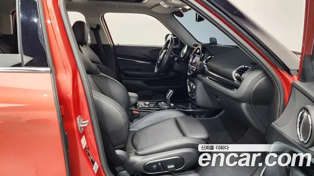 Mini Cooper Clubman 2020 thumb 6
